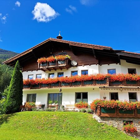 Hotel Garni Landhaus Buertlmair Hinterstoder Exterior foto