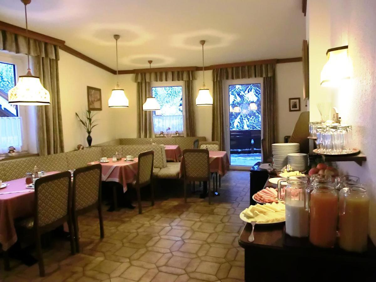 Hotel Garni Landhaus Buertlmair Hinterstoder Exterior foto
